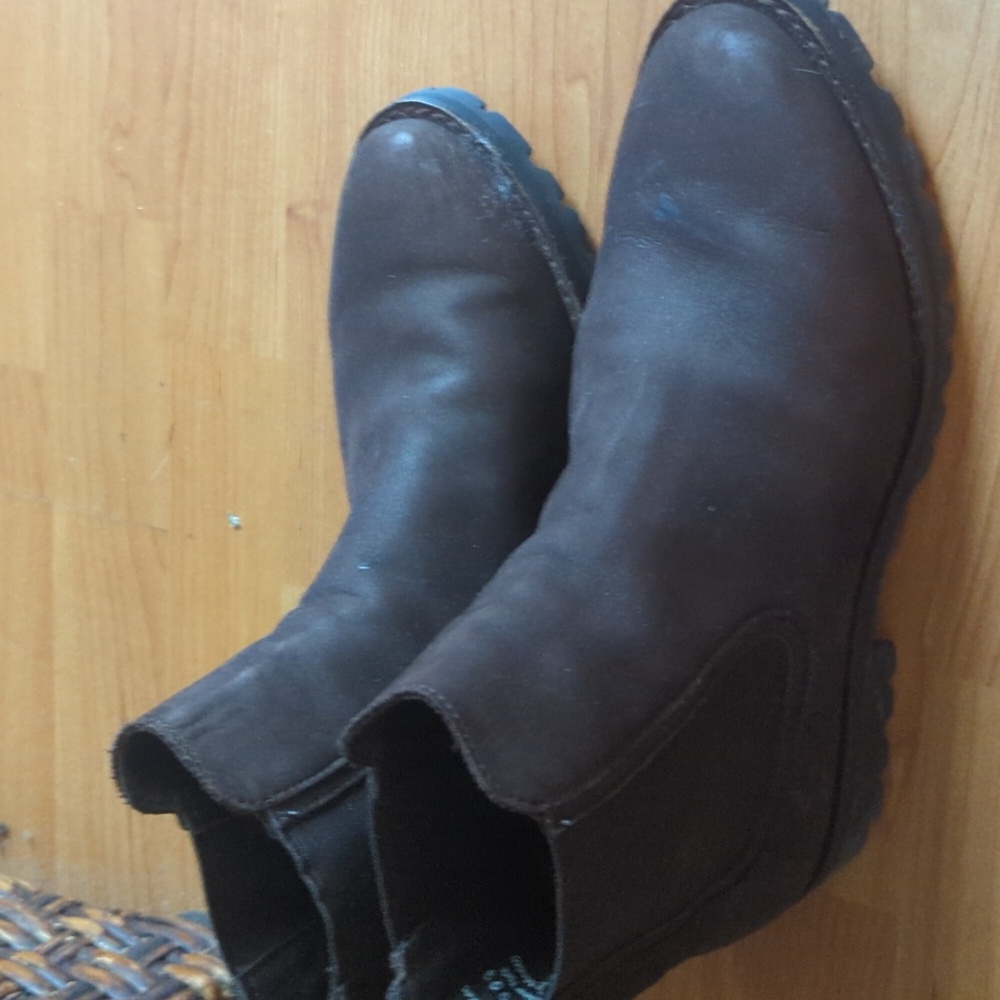 Thursday Brown Oiled Leather Lug Sole Boots